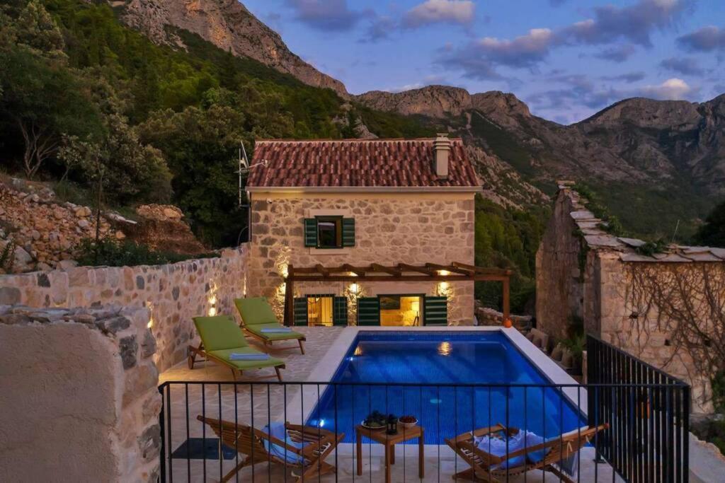 Holiday Home Marijana Zaostrog Exterior photo